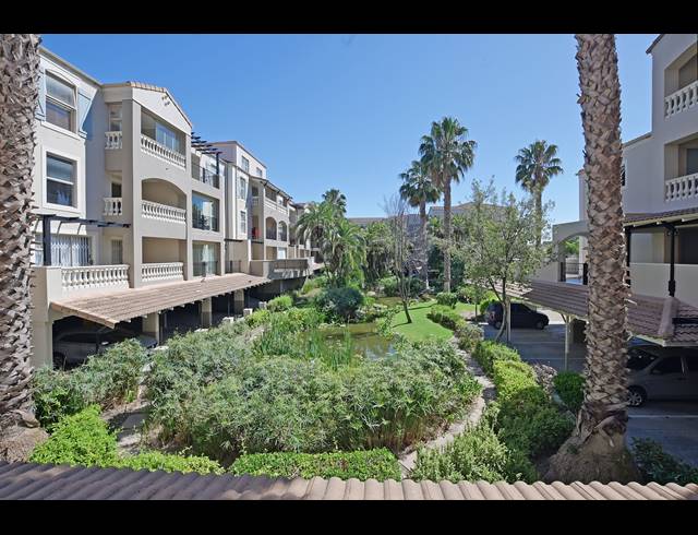 2 BEDROOM APARTMENT SOLD IN CENTURY CITY